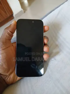 Apple iPhone 15 Pro 128 GB Silver