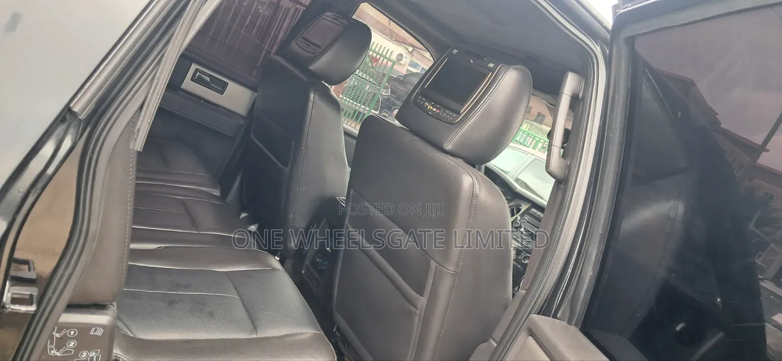 Ford Expedition 2014 Black