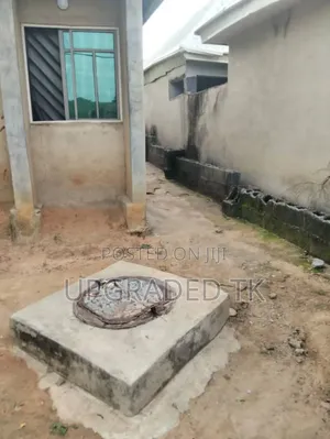 ! Two Bedroom Sitting on a 50 by 100 Land