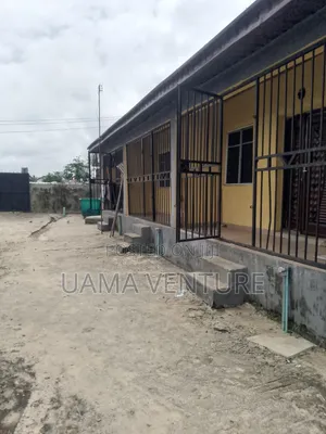 Mini Flat in Eleko for rent