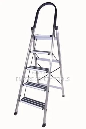 5 Steps Steel Ladder
