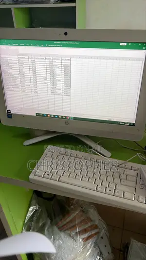 Desktop Computer HP AiO 20 8GB Intel Celeron HDD 500GB