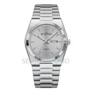 Fashionable Wrist Watch