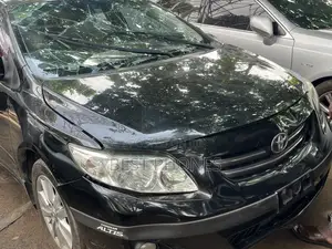 Toyota Corolla 2010 Black