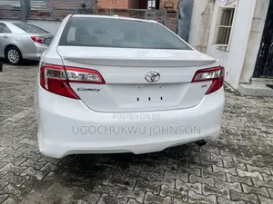 Toyota Camry SE Limited Edition 4dr Sedan (2.5L 4cyl 6A) 2012 White