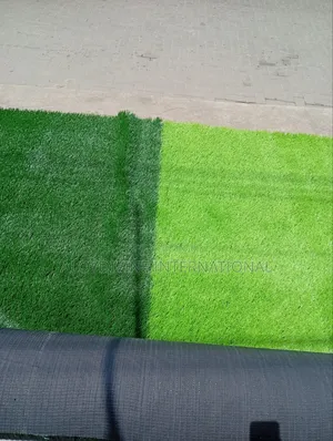 Quality Bubble Colour Football Pitch 50mm