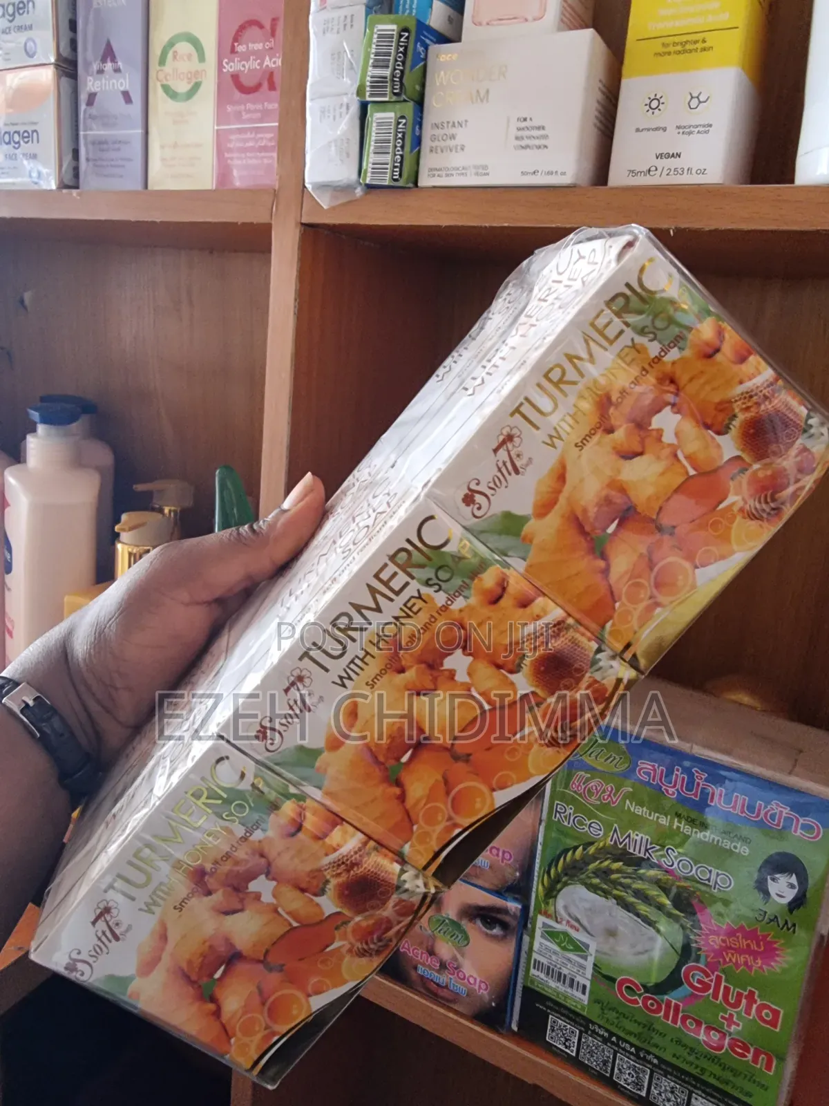 Soft 7 Tumeric With Honey Soap 6 in 1 Pack