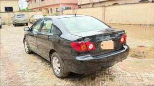 Toyota Corolla 2006 Black