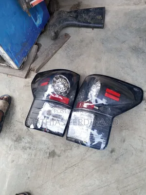 Toyota Tundra Back Light 2010 Motor Spare Parts