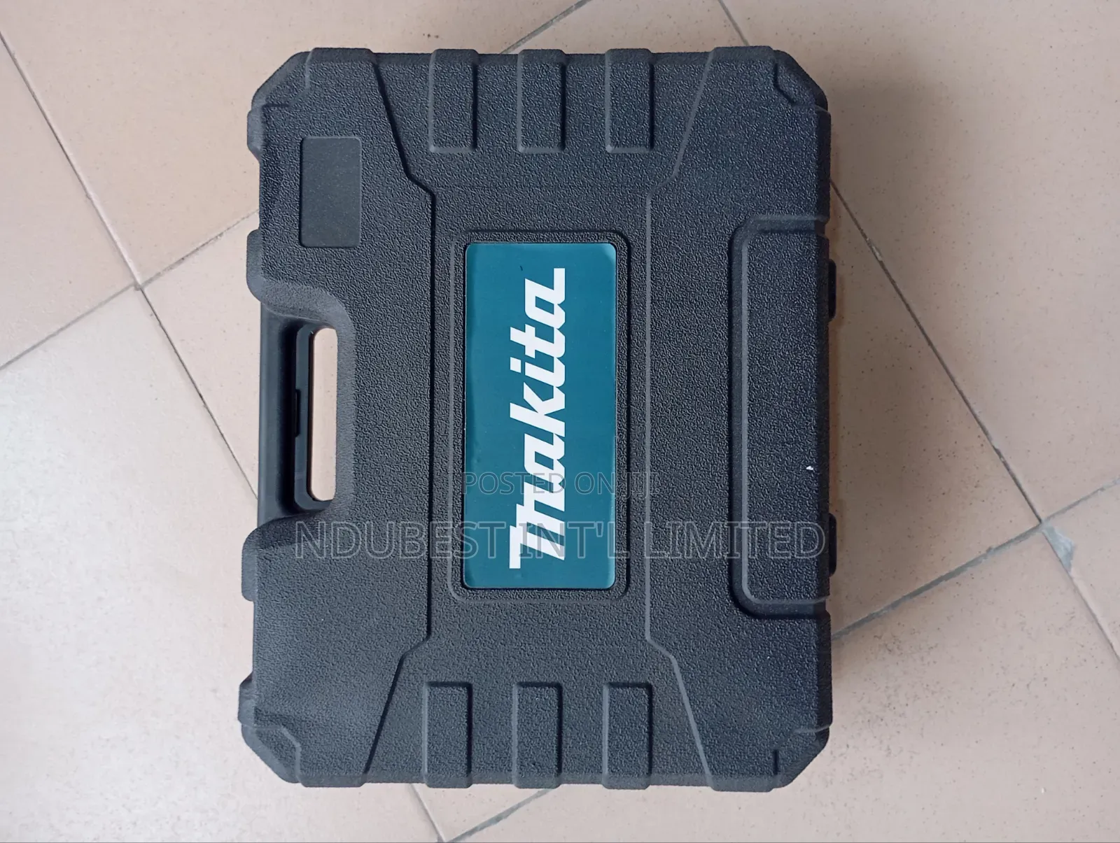 Cordless Makita Angle Grinder Kit