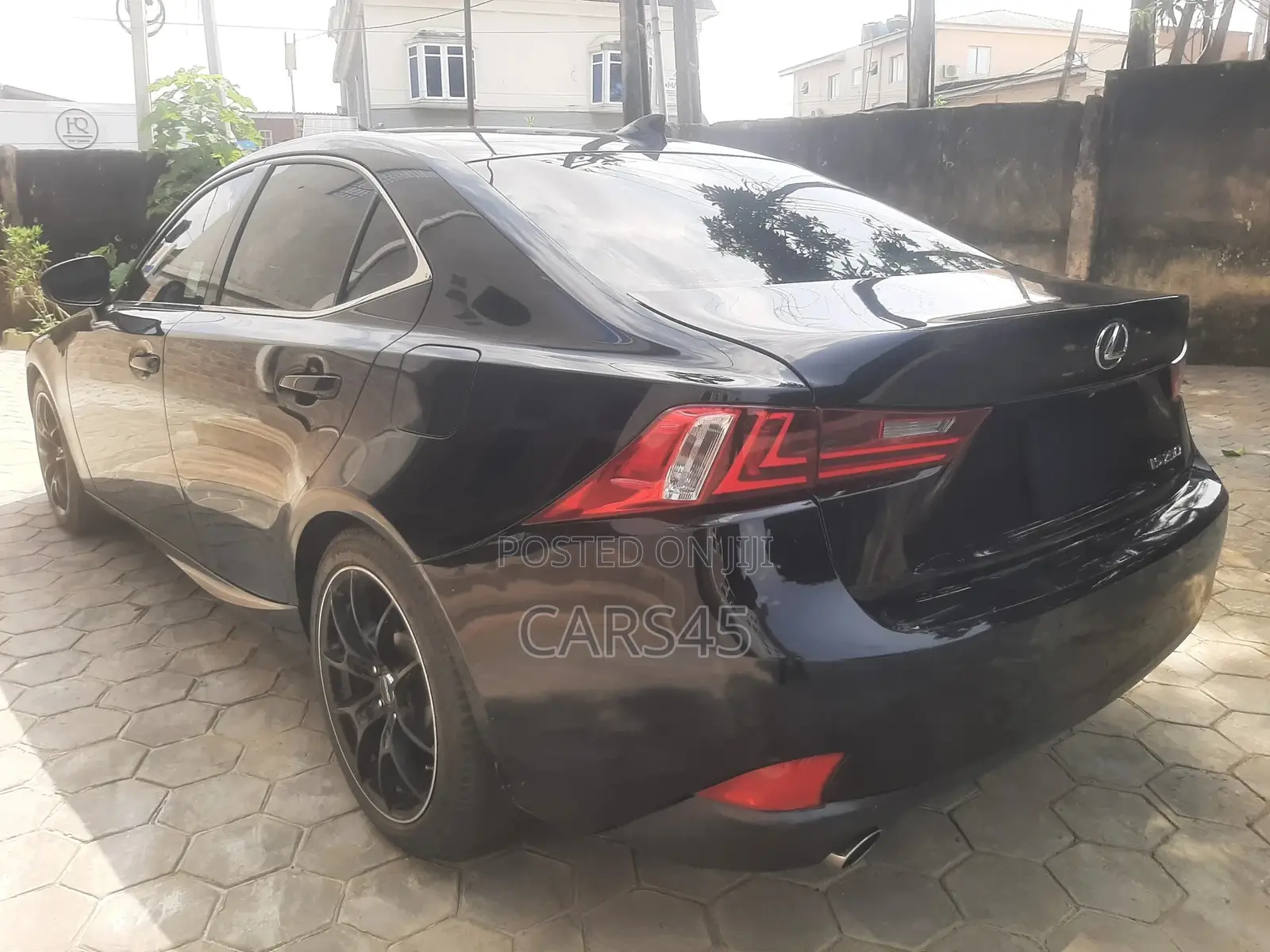 Lexus IS 2015 Black