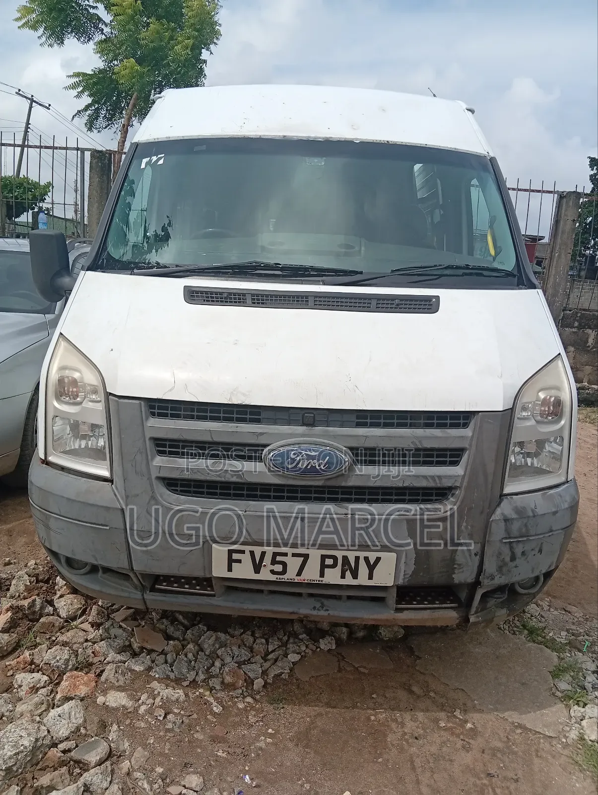 Ford Transit 2010 White