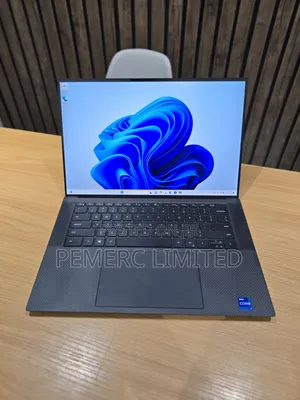 Laptop Dell Precision 5560 16GB Intel Core i7 SSD 512GB