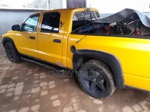 Dodge Dakota 2007 Yellow