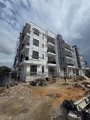 3bdrm Apartment in Ikeja GRA for sale