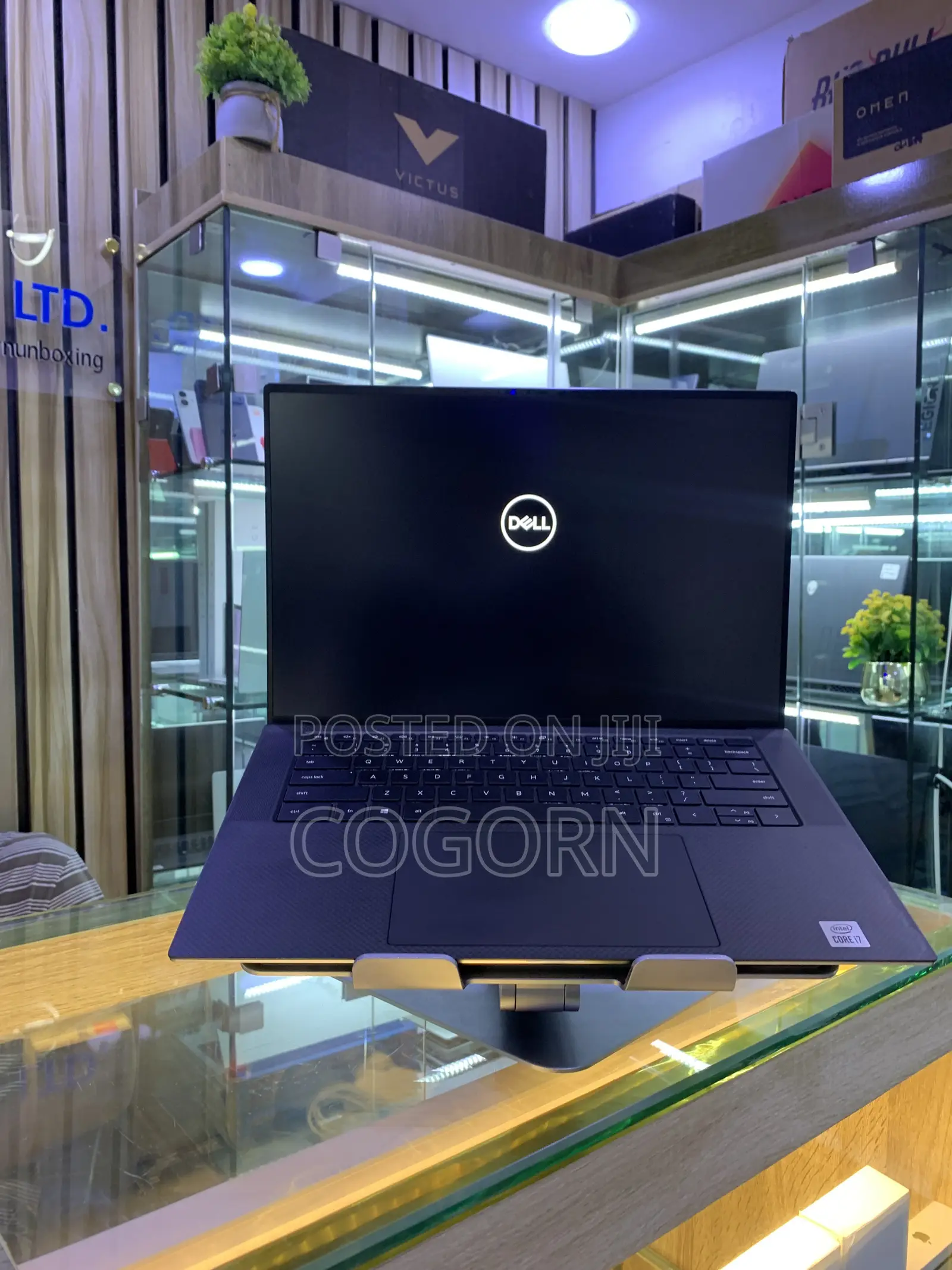Laptop Dell Precision 5550 32GB Intel Core i7 SSD 512GB