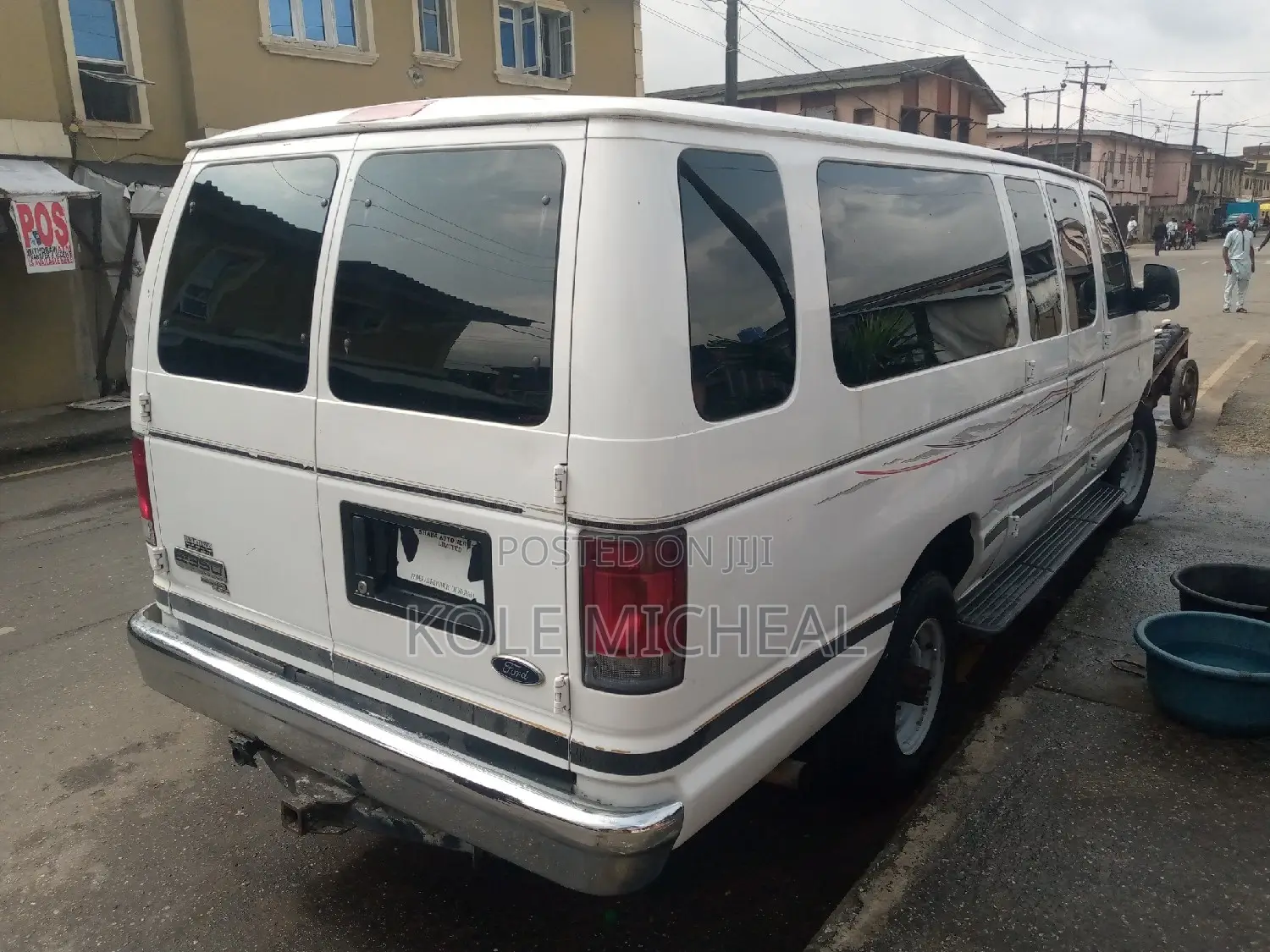 Ford E350 2007 White