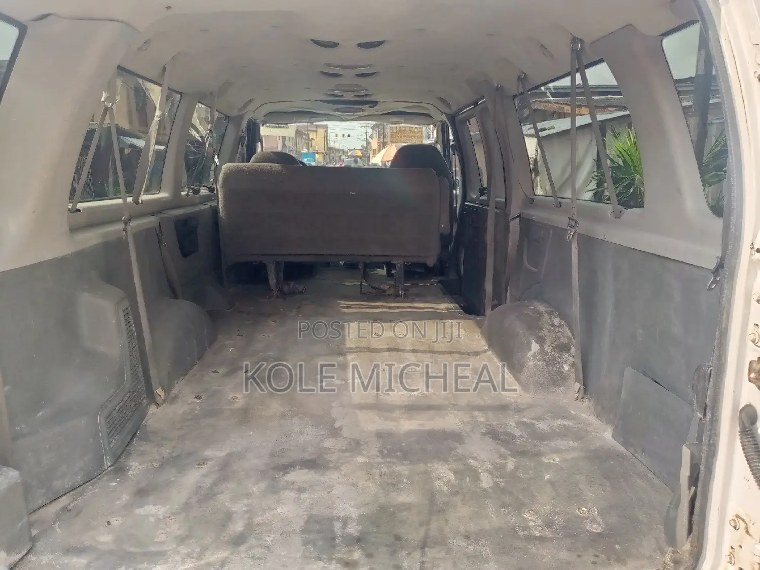 Ford E350 2007 White