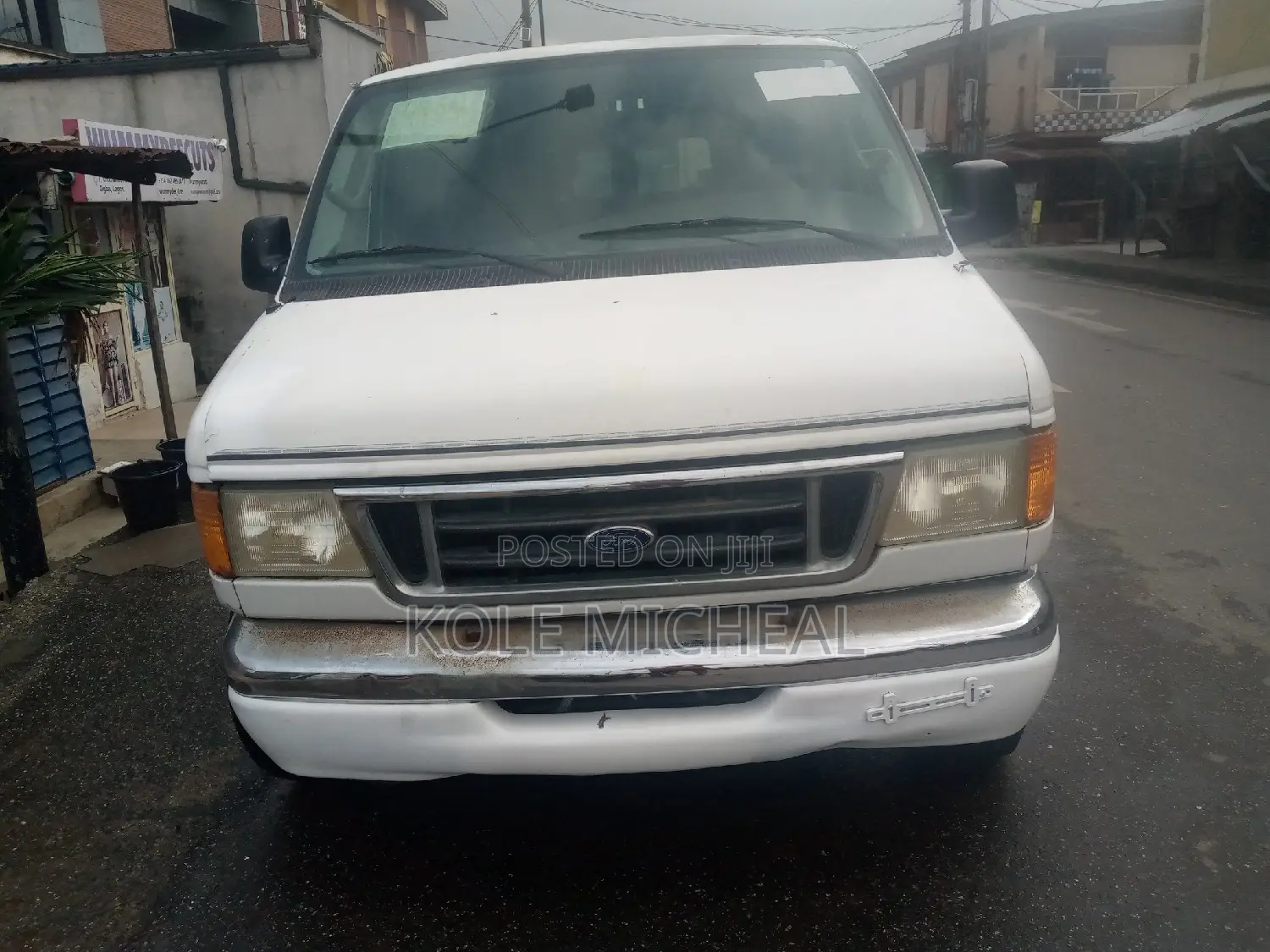 Ford E350 2007 White