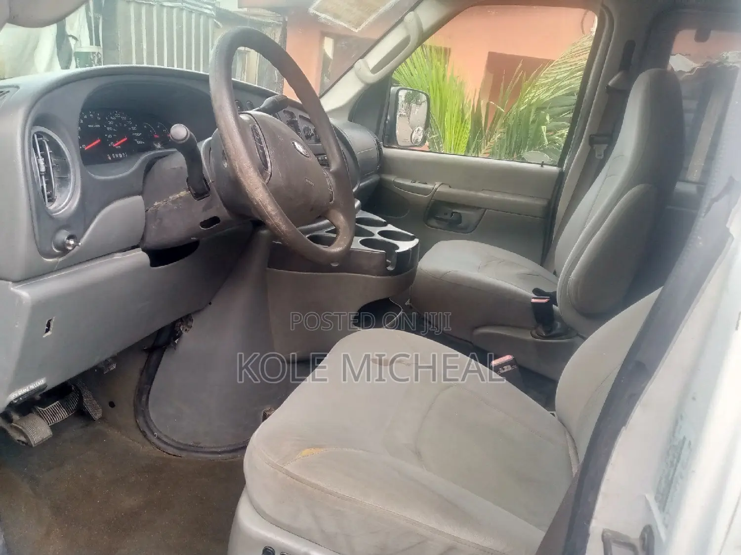 Ford E350 2007 White