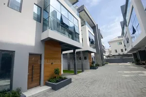 4bdrm Duplex in Oniru Victoria for rent