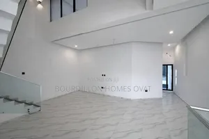 4bdrm Duplex in Oniru Victoria for rent