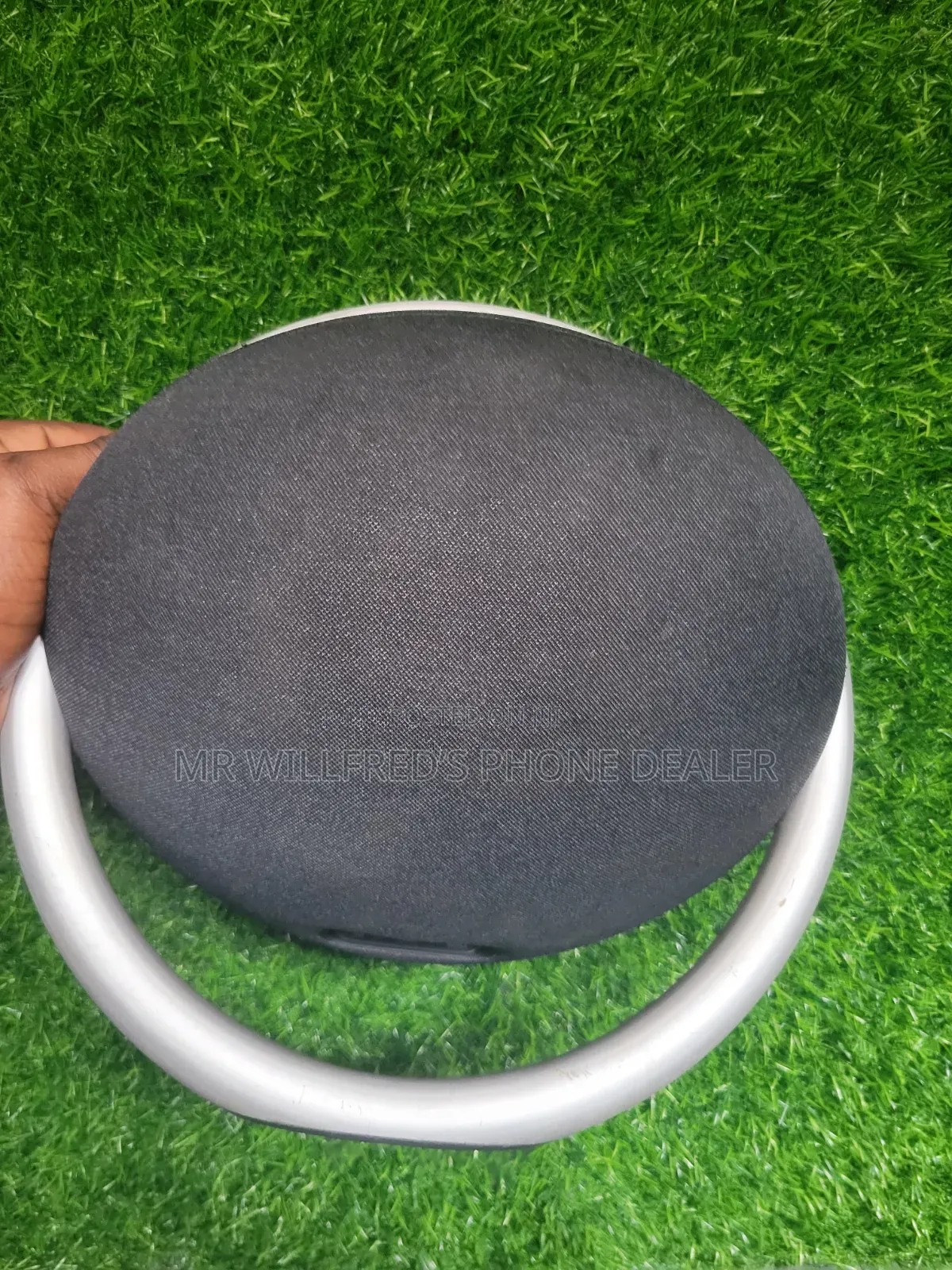 Studio 8 Speaker