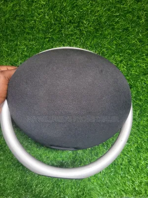 Studio 8 Speaker