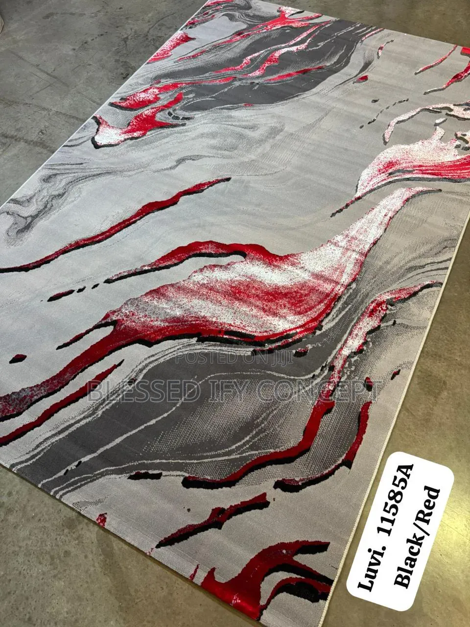 7 by 10 VIP Center Rug