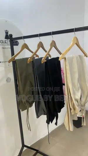 Iron Cloth Hanger
