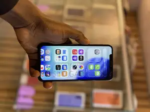 Apple iPhone 11 Pro Max 64 GB Gray