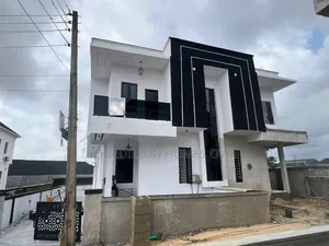 4bdrm Duplex in Genesis Court Badore for sale