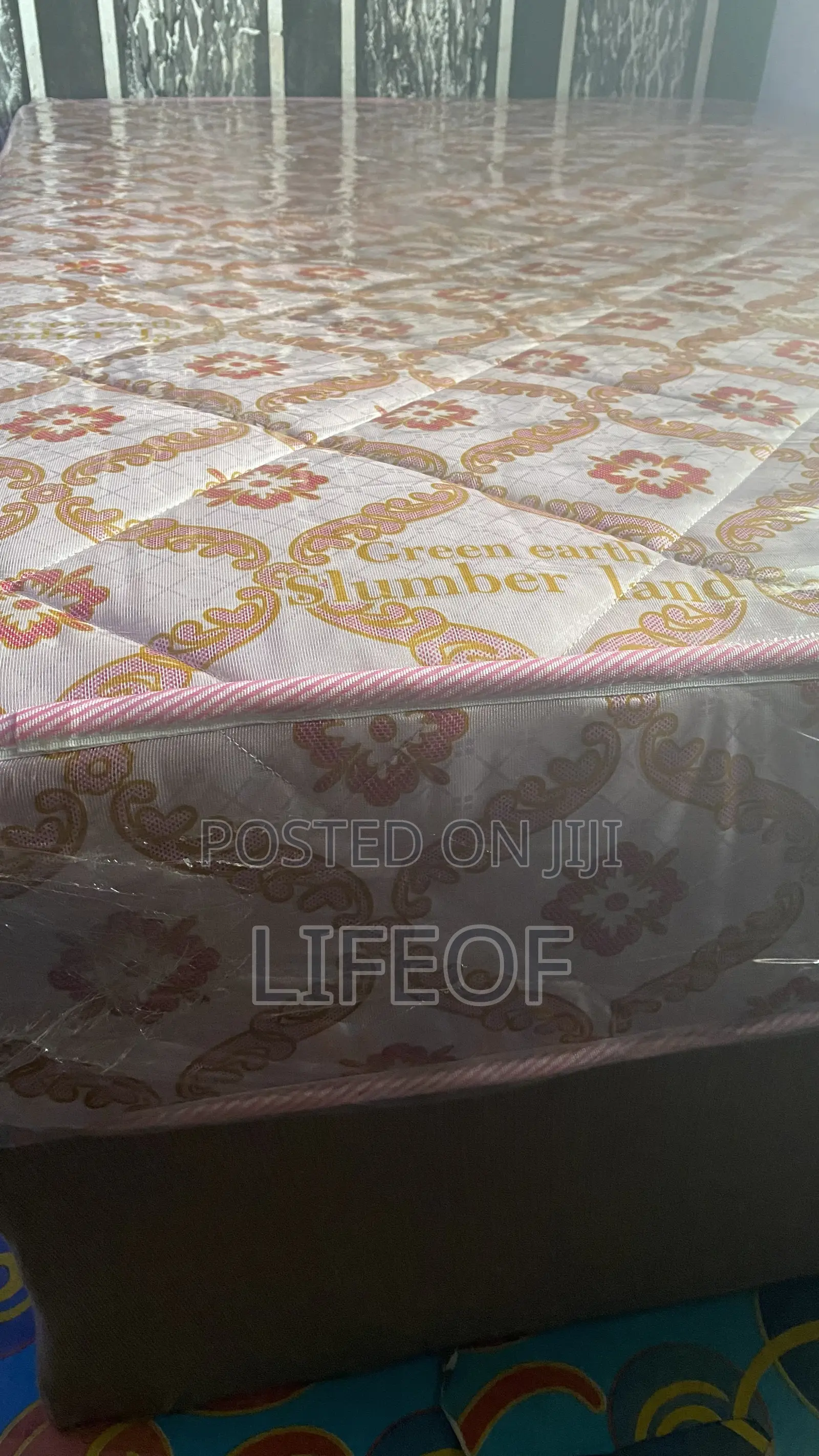 Mattress 4and Half by 10inches