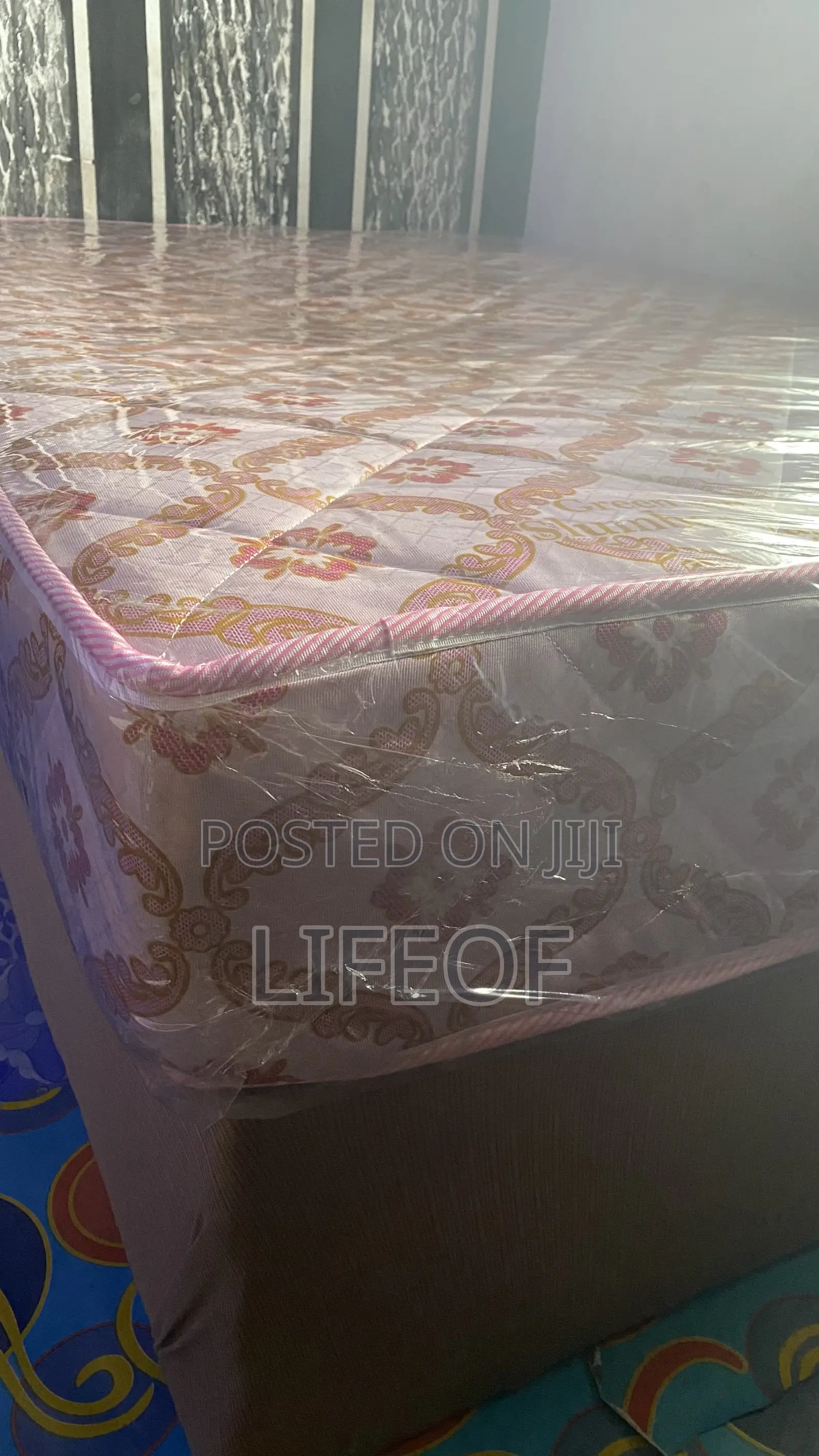 Mattress 4and Half by 10inches