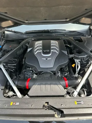 Hyundai Genesis 2016