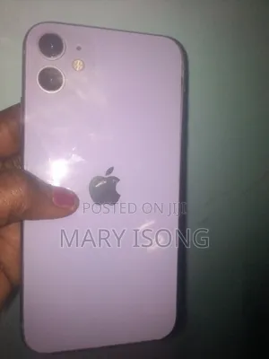 Apple iPhone 11 64 GB Gray