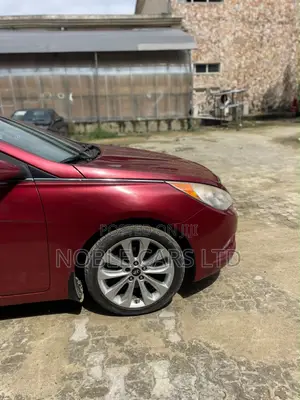 Hyundai Sonata 2012 Red