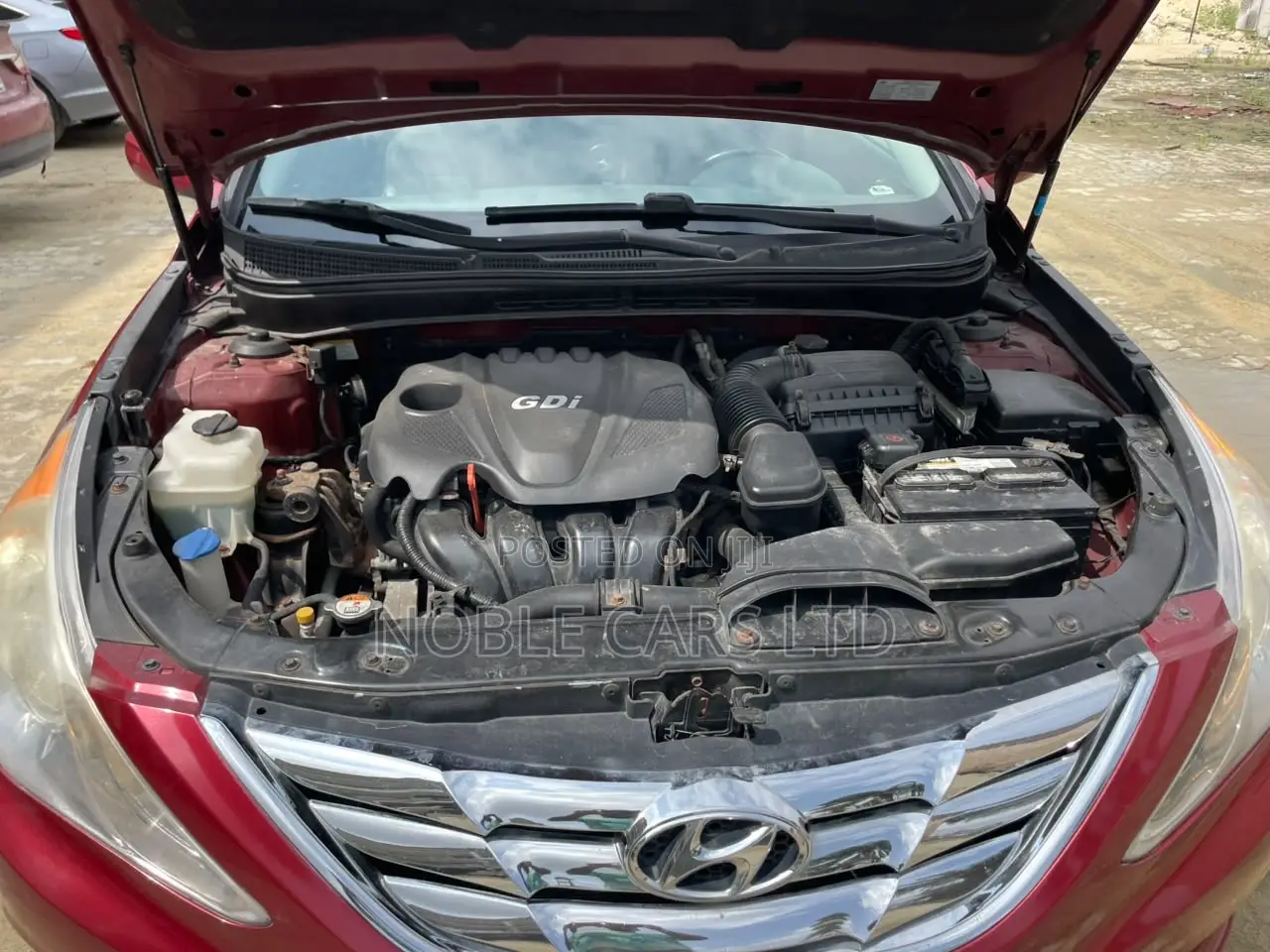 Hyundai Sonata 2012 Red