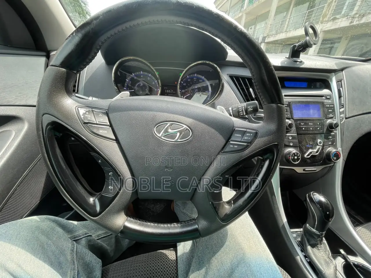 Hyundai Sonata 2012 Red