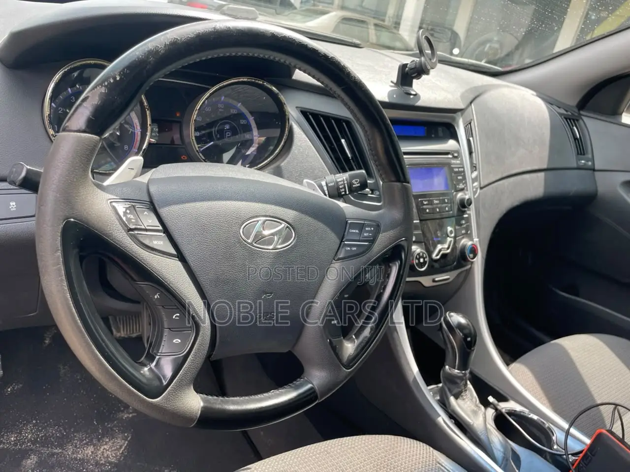 Hyundai Sonata 2012 Red