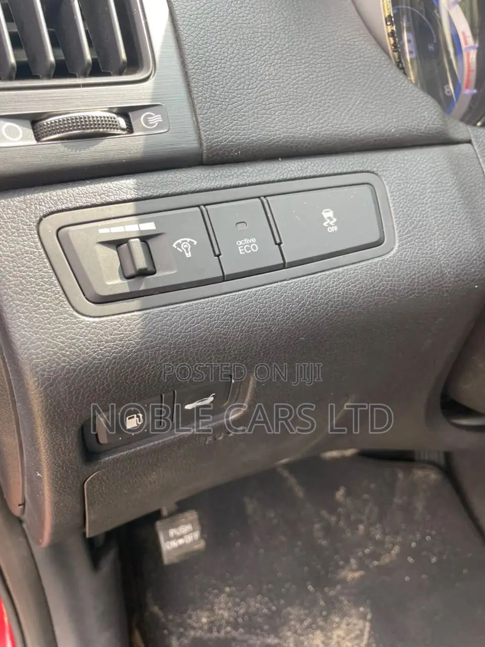 Hyundai Sonata 2012 Red