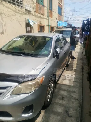 Toyota Corolla 2011 Silver