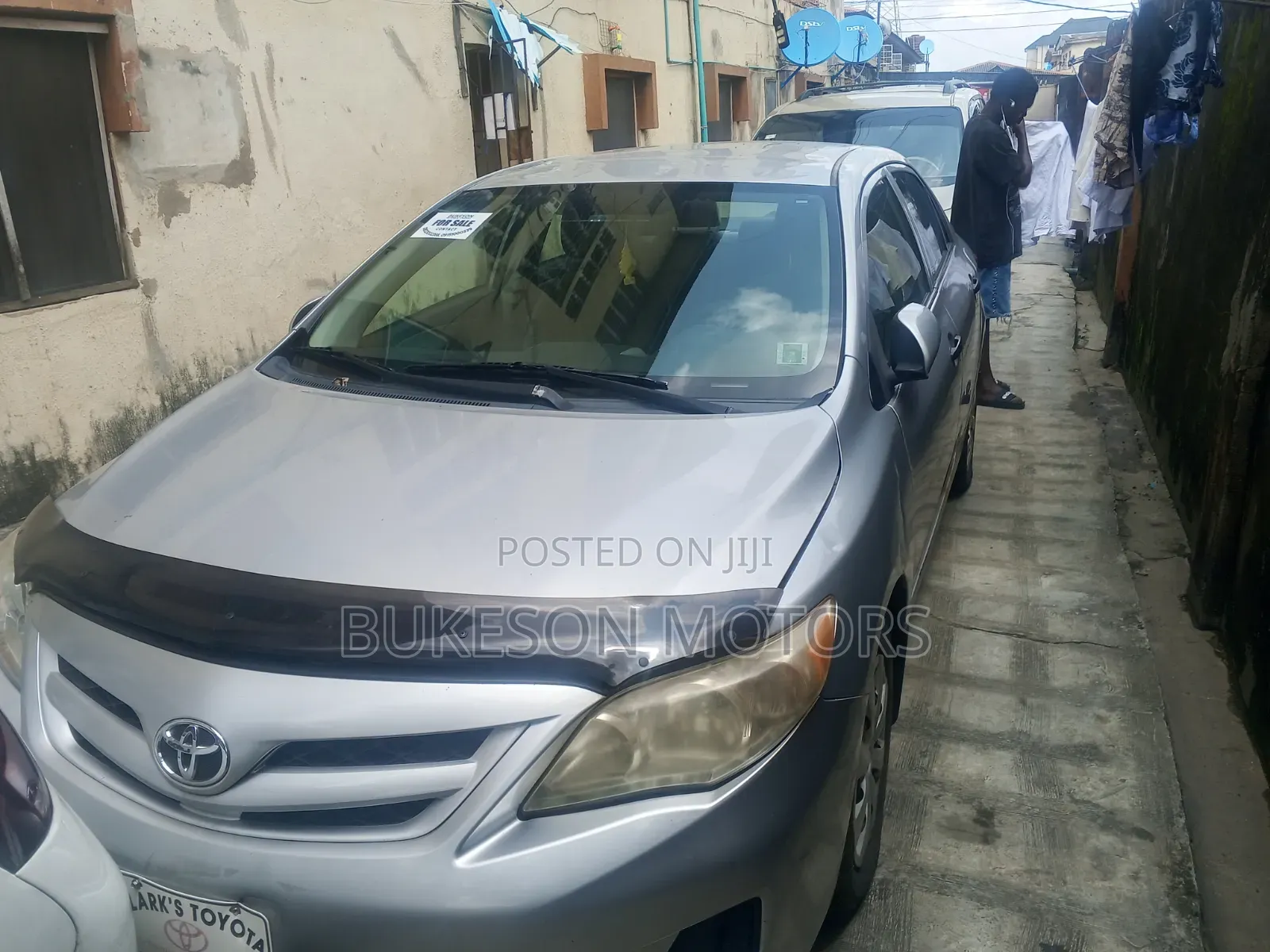 Toyota Corolla 2011 Silver