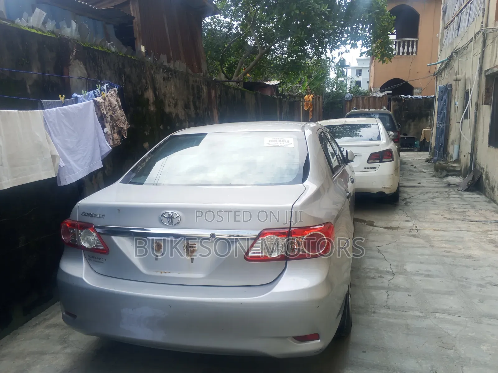 Toyota Corolla 2011 Silver