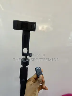 Long Foldable Tripod Stand