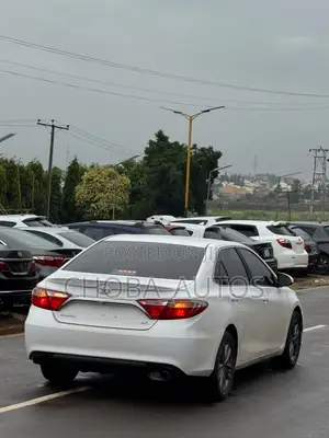Toyota Camry 2016 White
