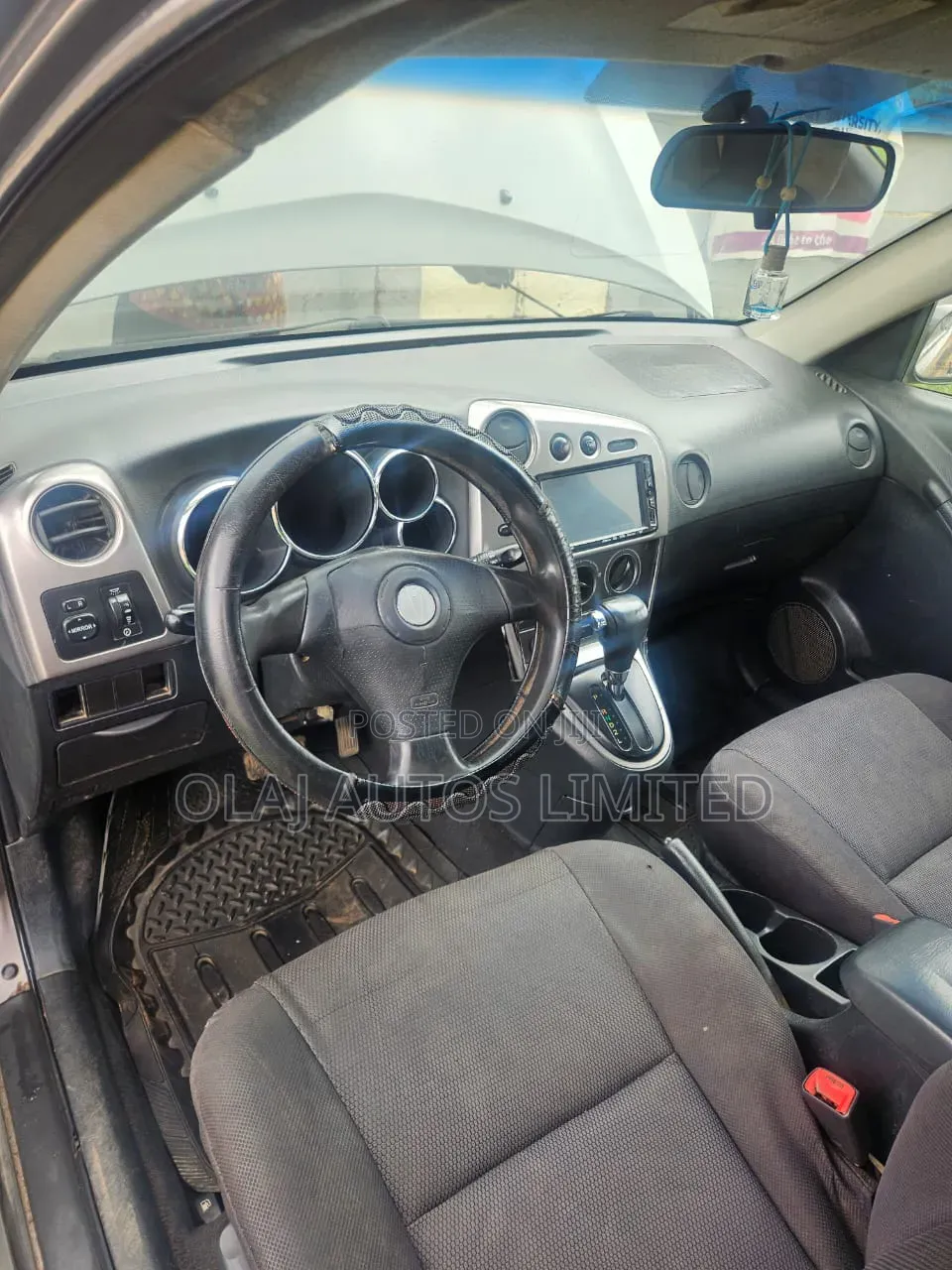 Pontiac Vibe 2006 Gray