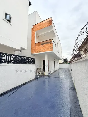 5bdrm Duplex in Magodo Gra Phase 1 for sale
