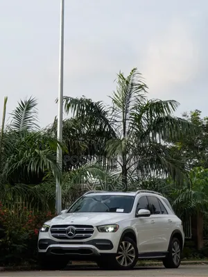Mercedes-Benz GLE-Class 2020 White