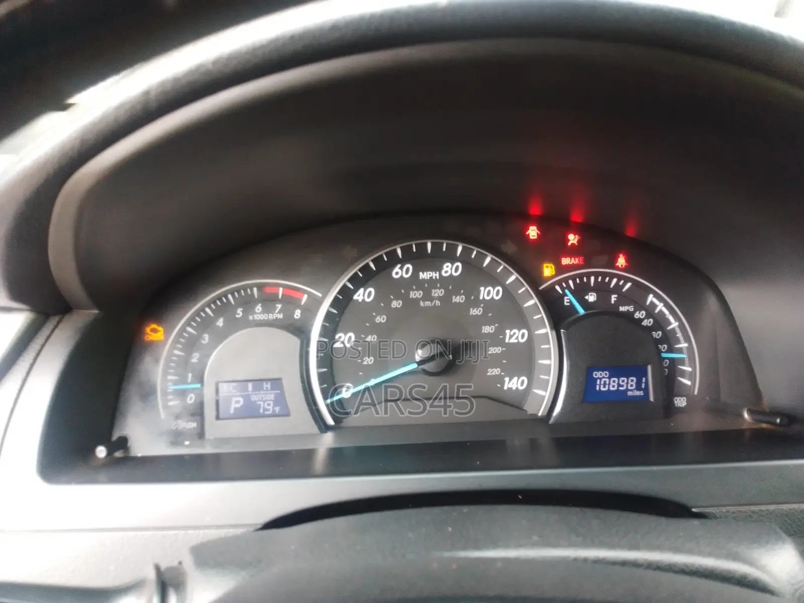 Toyota Camry 2012 Silver